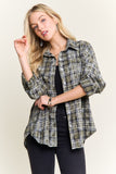 Timber Trail Curvy Button-Up